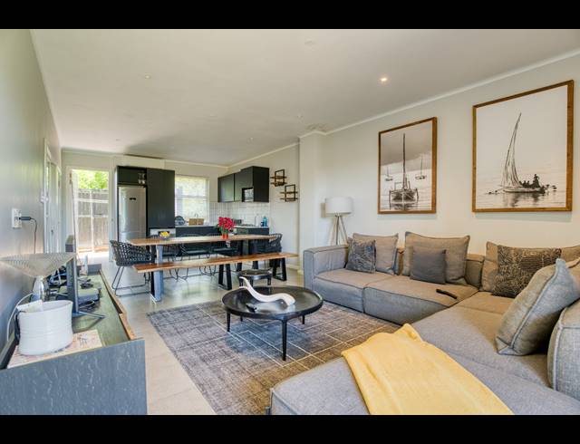 3 BEDROOM TOWNHOUSE FOR SALE IN ZULULAMI LUXURY COASTAL ESTATE